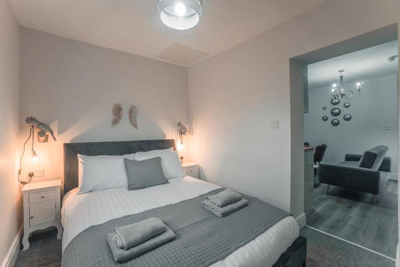 Clarence Street Town House * Ливерпуль