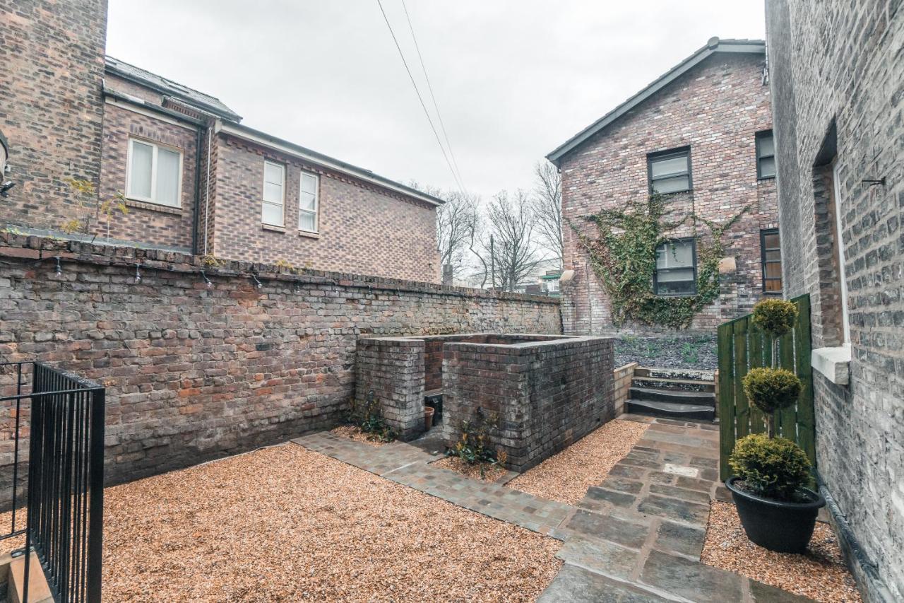 Апартаменты Clarence Street Town House
